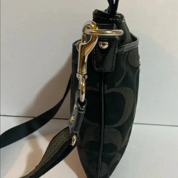Coach  CC signature print canvas crossbody handbag - Picture 8 of 11